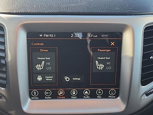 Used 2018 Jeep Compass Latitude w/ Popular Equipment Group image 25