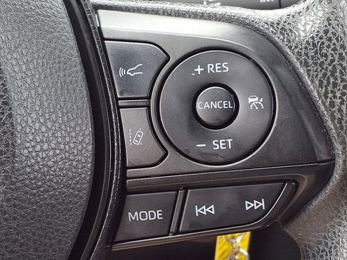 Used 2019 Toyota RAV4 LE w/ All Weather Liner Package AWD/4WD image 23