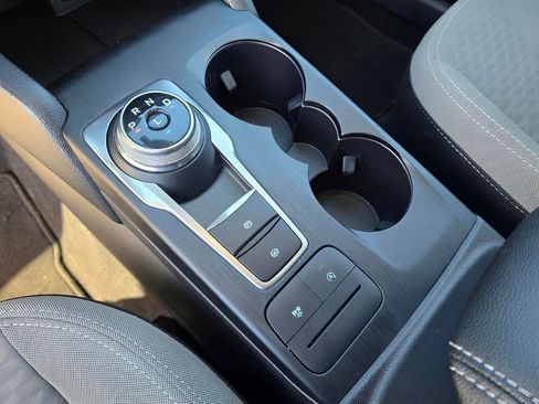 Used 2022 Ford Escape SE w/ Convenience Package image 19