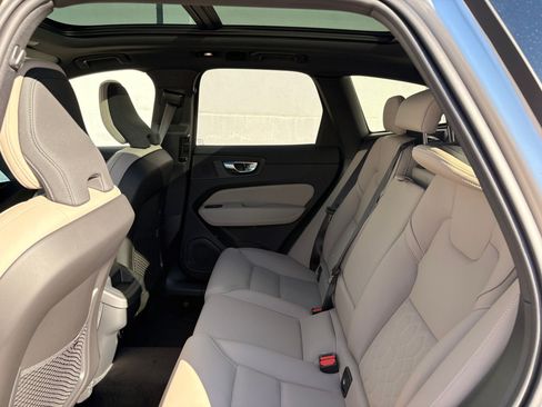 Used 2026 Volvo XC60 B5 Plus w/ Protection Package Premier AWD/4WD image 25