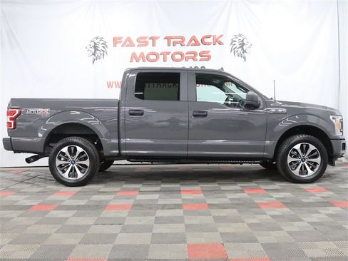 Used 2020 Ford F150 XL w/ Equipment Group 101A Mid AWD/4WD image 4