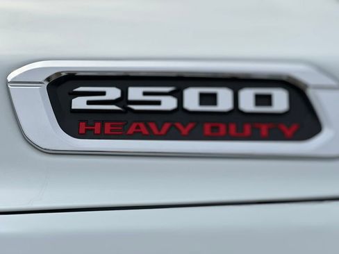Used 2024 RAM 2500 Big Horn image 25