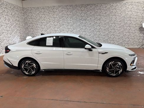 Used 2026 Hyundai Sonata SEL FWD image 8