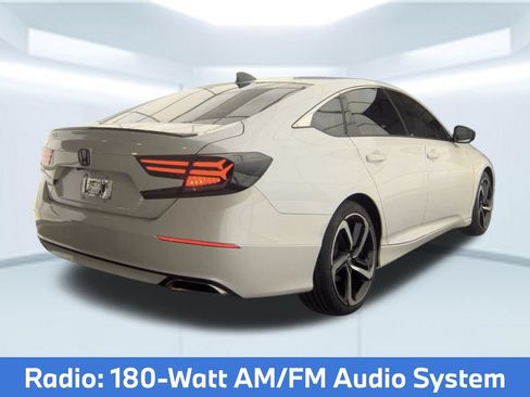 Used 2022 Honda Accord Sport image 2