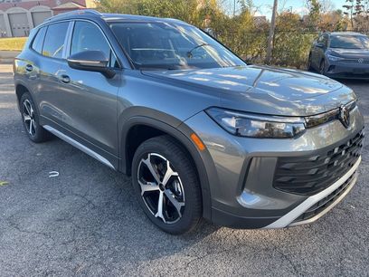 New 2026 Volkswagen Tiguan SE