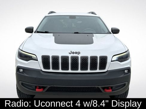 Used 2019 Jeep Cherokee Trailhawk image 3