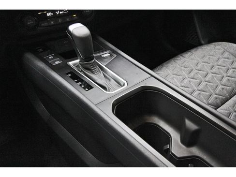 Certified 2026 Nissan Kicks SV FWD image 27