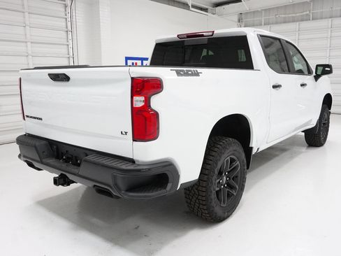 New 2026 Chevrolet Silverado 1500 LT Trail Boss w/ Convenience Package II image 5