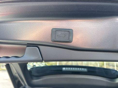 Used 2025 Toyota RAV4 XSE image 17