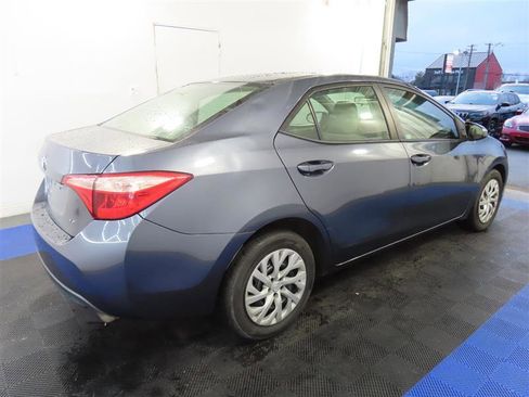 Used 2019 Toyota Corolla LE image 13
