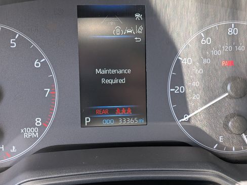 Used 2024 Toyota Corolla LE FWD image 27
