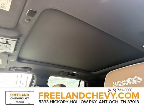 Used 2023 Chevrolet Tahoe High Country w/ Premium Package 2 AWD/4WD image 26