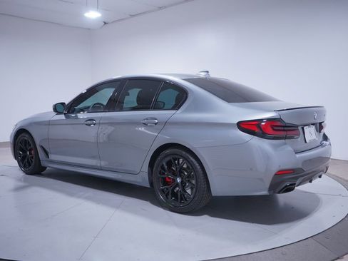 Used 2023 BMW 540i w/ M Sport Package RWD image 3