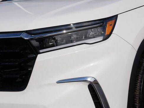 Used 2023 Honda Pilot Elite image 10