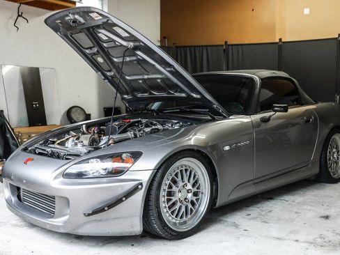 Used 2005 Honda S2000 image 32