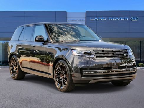 New 2026 Land Rover Range Rover SE AWD/4WD image 3