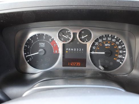 Used 2010 HUMMER H3T w/ Appearance Package AWD/4WD image 9