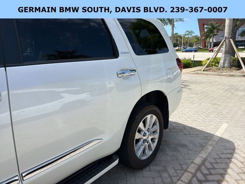Used 2019 Toyota Sequoia Platinum image 15