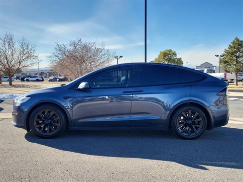 Used 2022 Tesla Model X image 7