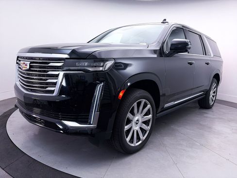 Used 2024 Cadillac Escalade ESV Premium Luxury Platinum AWD/4WD image 15