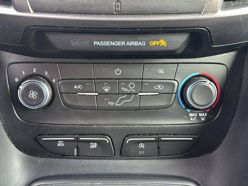 Used 2021 Ford Transit Connect XLT FWD image 18