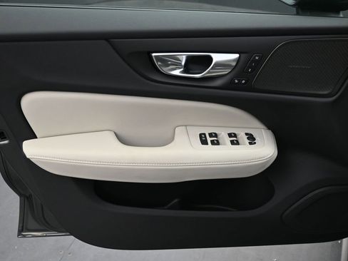 New 2026 Volvo V60 B5 Cross Country Ultra w/ Protection Package Premier AWD/4WD image 5