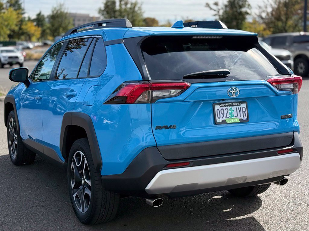 Used 2019 Toyota RAV4 Adventure AWD/4WD image 3