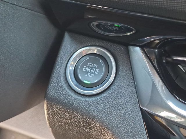 Used 2025 Buick Envista Sport Touring w/ Convenience I Package FWD image 21