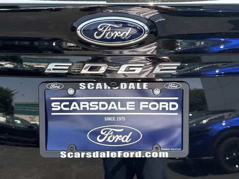 Used 2023 Ford Edge ST AWD/4WD image 35