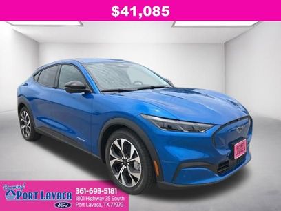 New 2025 Ford Mustang Mach-E Select w/ Comfort Package Lite