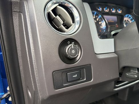 Used 2013 Ford F150 XLT w/ Mid Equipment Group image 14