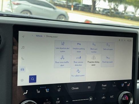 Used 2024 Lexus GX 550 w/ Accessory Package (Z1) AWD/4WD image 39