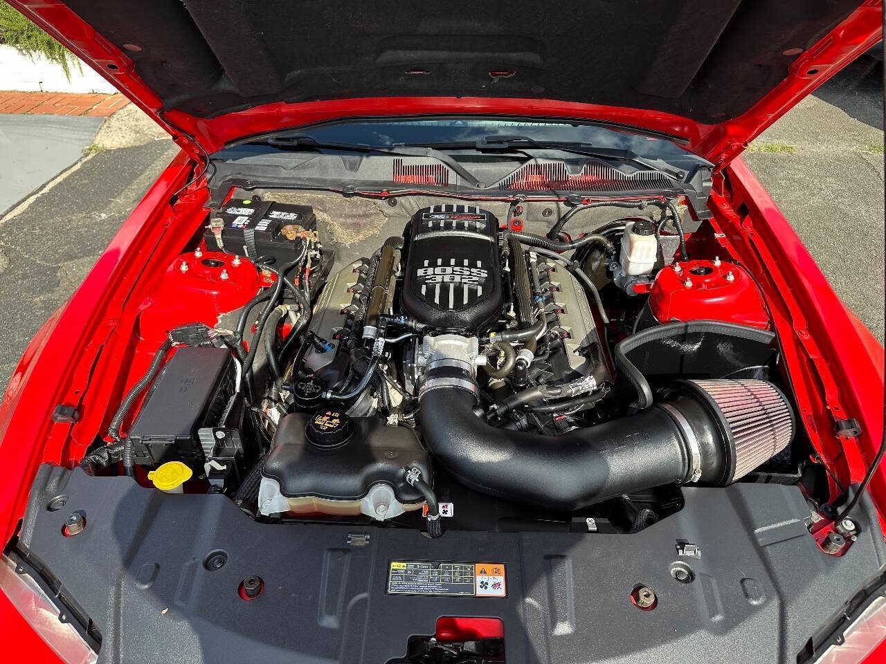 Used 2013 Ford Mustang GT Premium w/ Comfort Pkg RWD image 7