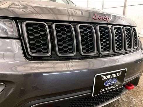 Used 2020 Jeep Grand Cherokee Trailhawk AWD/4WD image 30