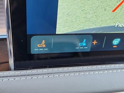 New 2025 Lincoln Corsair Grand Touring w/ Equipment Group 302A image 21