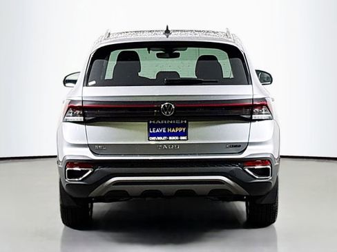 New 2026 Volkswagen Taos SEL AWD/4WD image 6