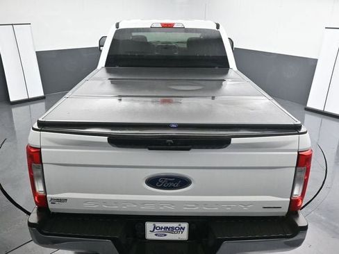 Used 2017 Ford F250 XLT image 24