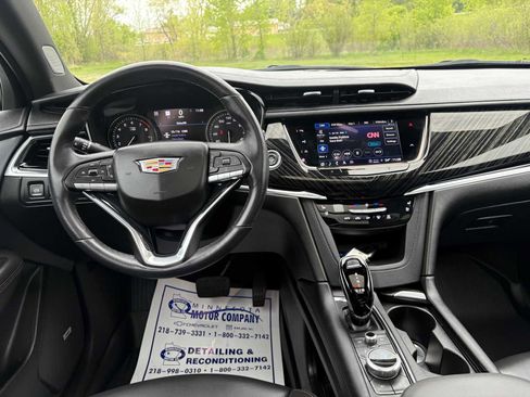 Used 2024 Cadillac XT6 Premium Luxury w/ Technology Package AWD/4WD image 10