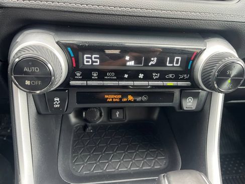Used 2020 Toyota RAV4 XLE Premium w/ All Weather Liner Package AWD/4WD image 24
