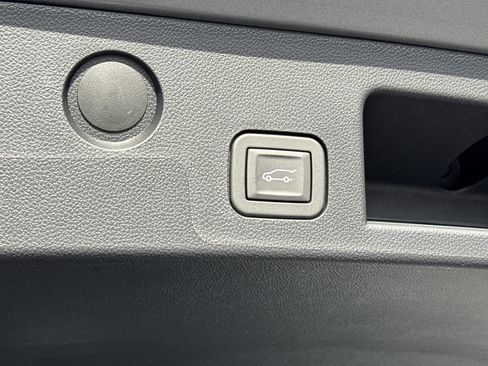 New 2026 Chevrolet Equinox ACTIV image 15