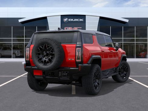 New 2026 GMC Hummer EV SUV w/ LPO, Dark Essentials Package AWD/4WD image 4