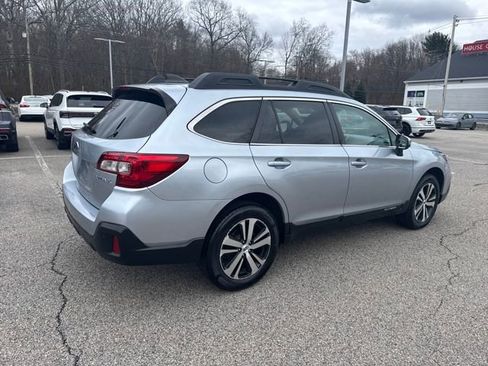 Used 2018 Subaru Outback 2.5i Limited image 8
