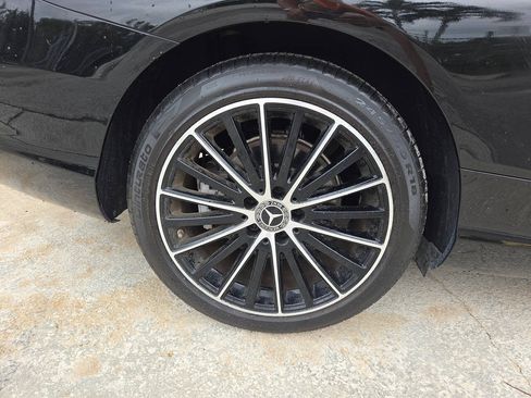 Used 2019 Mercedes-Benz C 300 Coupe image 17