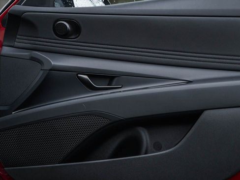 New 2026 Hyundai Elantra SEL Sport Premium FWD image 8