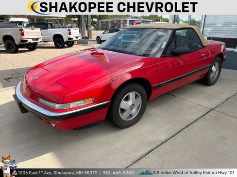 Used 1990 Buick Reatta Convertible FWD image 1