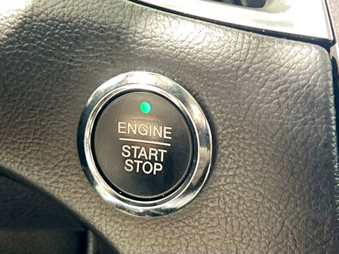 Used 2016 Ford Edge Titanium w/ Technology Package image 24