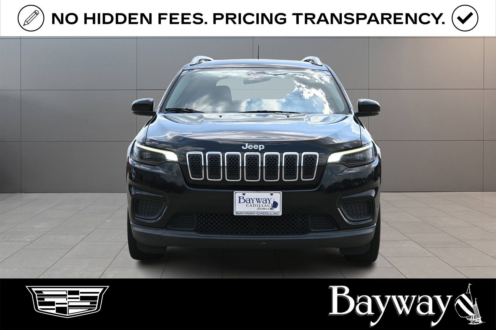 Used 2020 Jeep Cherokee Latitude FWD image 2