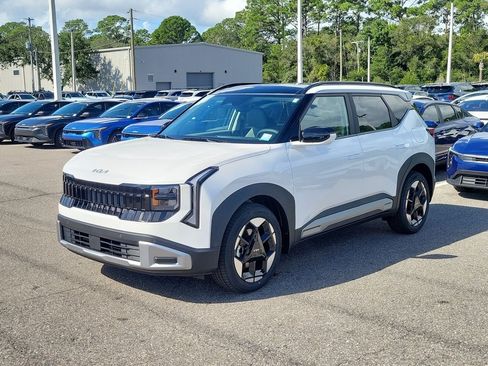 New 2027 Kia Seltos EX FWD image 3