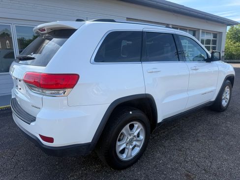 Used 2014 Jeep Grand Cherokee Laredo w/ Security & Convenience Group AWD/4WD image 5