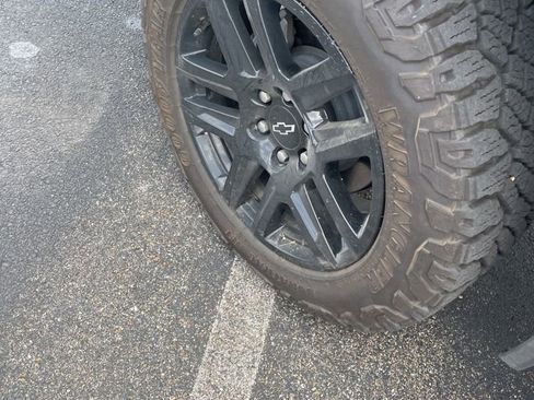 Used 2024 Chevrolet Silverado 1500 Custom Trail Boss image 6